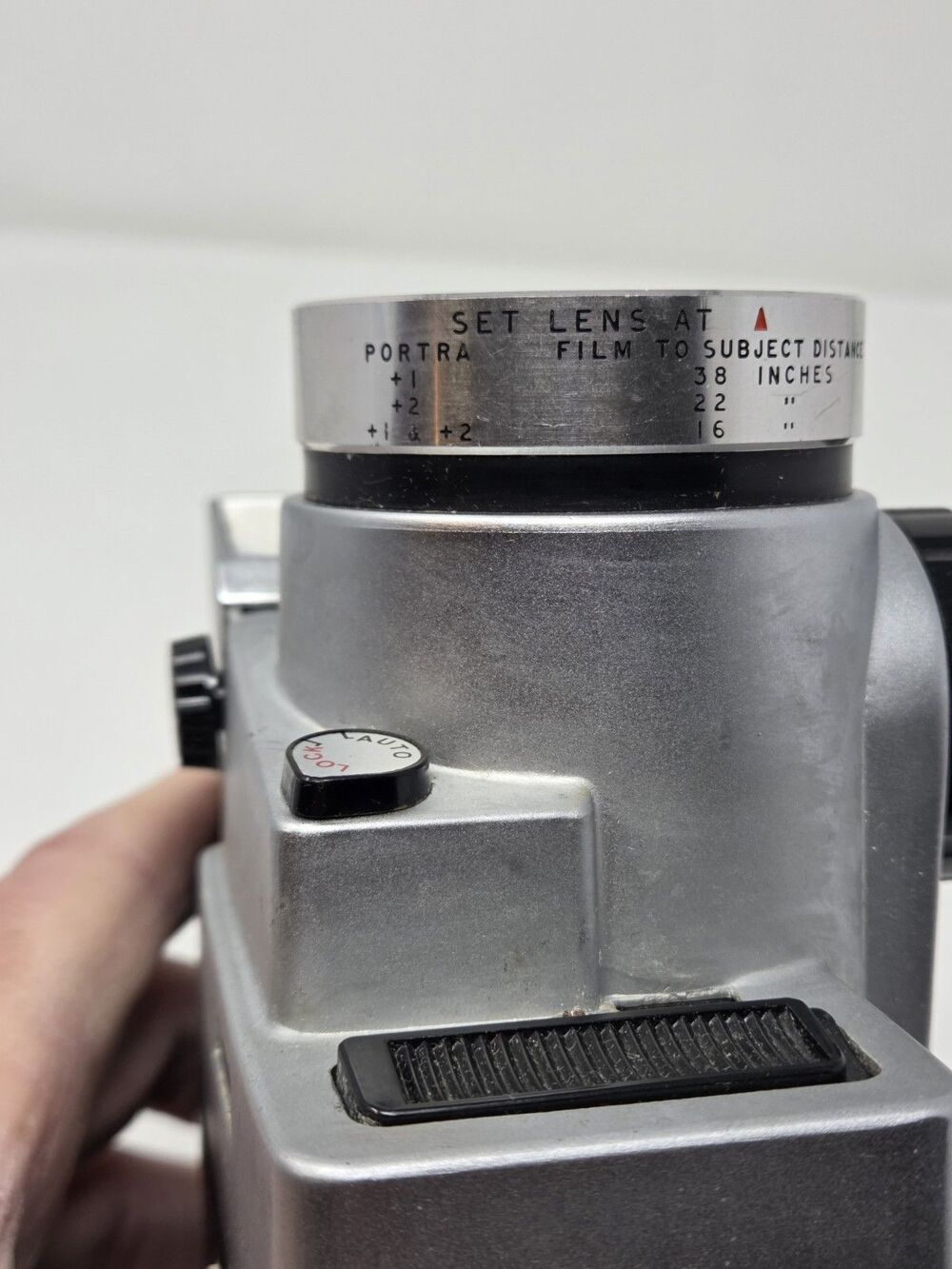 Kodak Zoom 8 Reflex Camera Automatic f/1.9 Working 8mm w/ Vintage Film - Picture 11 of 16